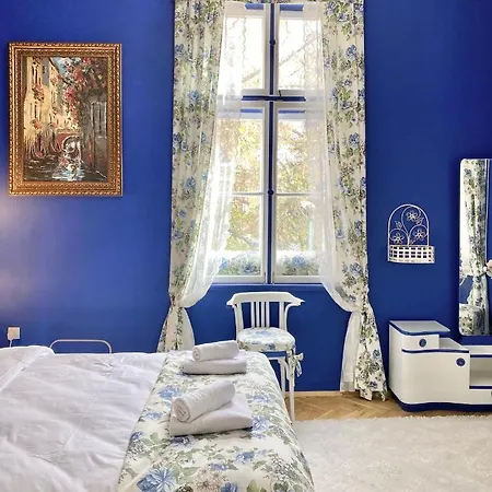 Vintage & Parking Apartment *