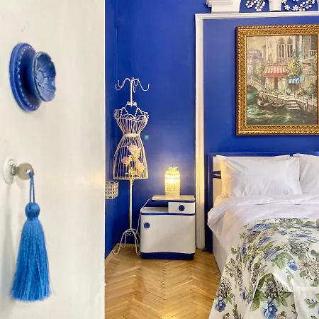 Vintage & Parking Apartment *